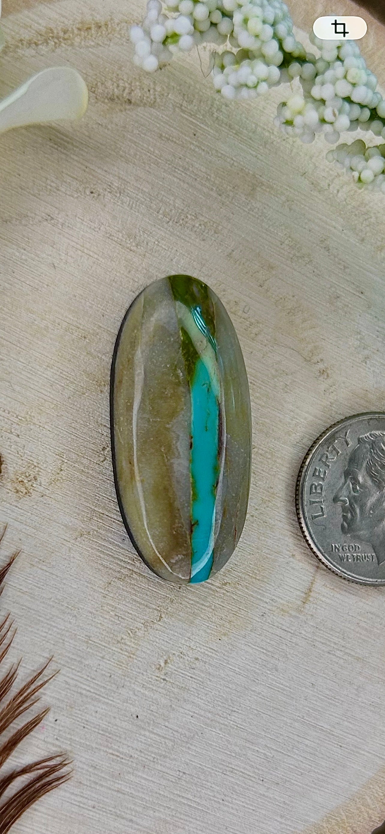 Royston ribbon cabochon