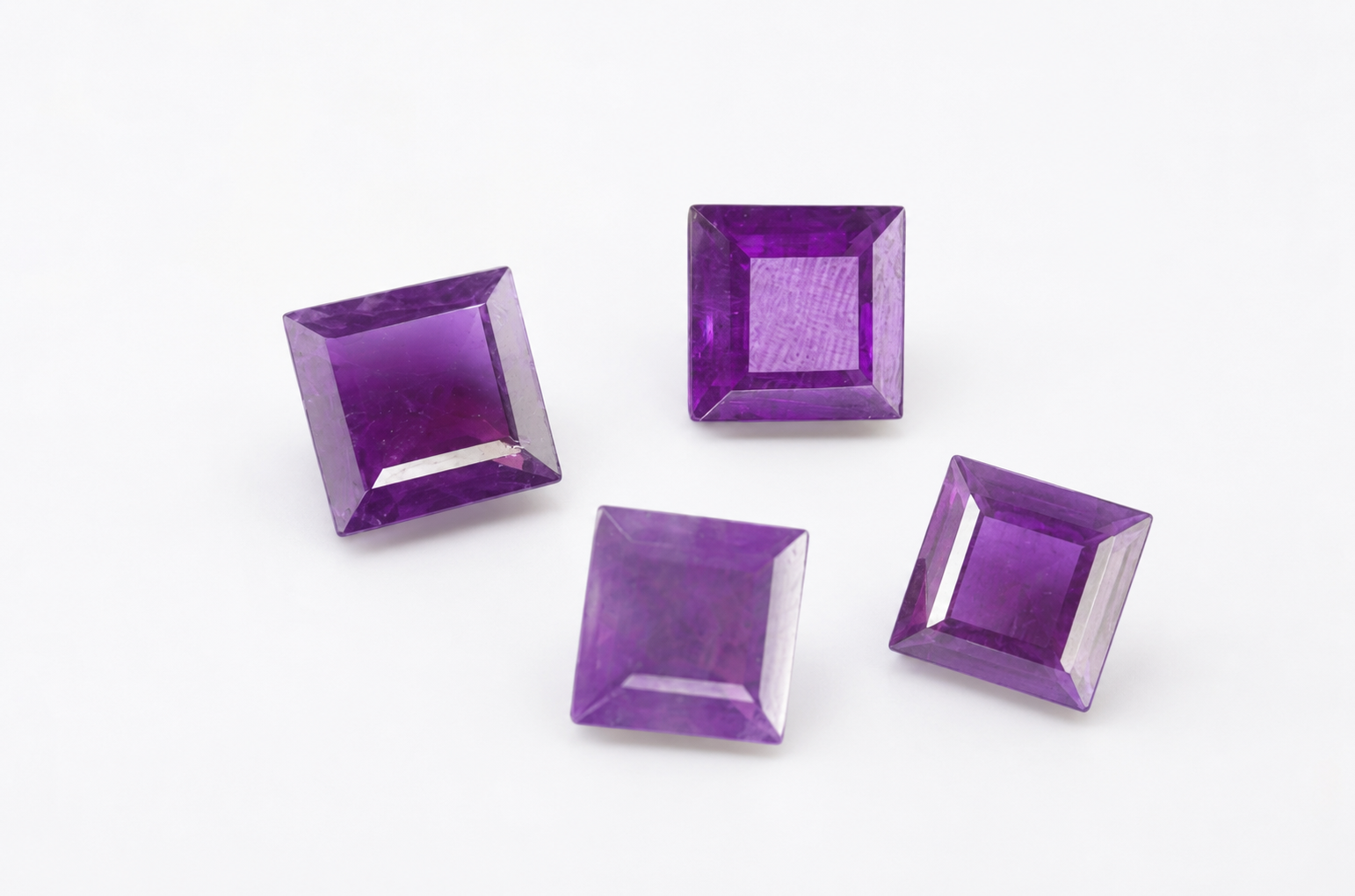 Natural Faceted Amethyst Gemstones set 💜